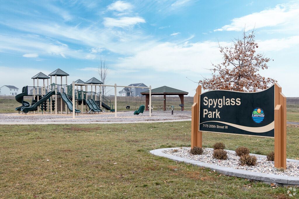 Spyglass Park ID Sign